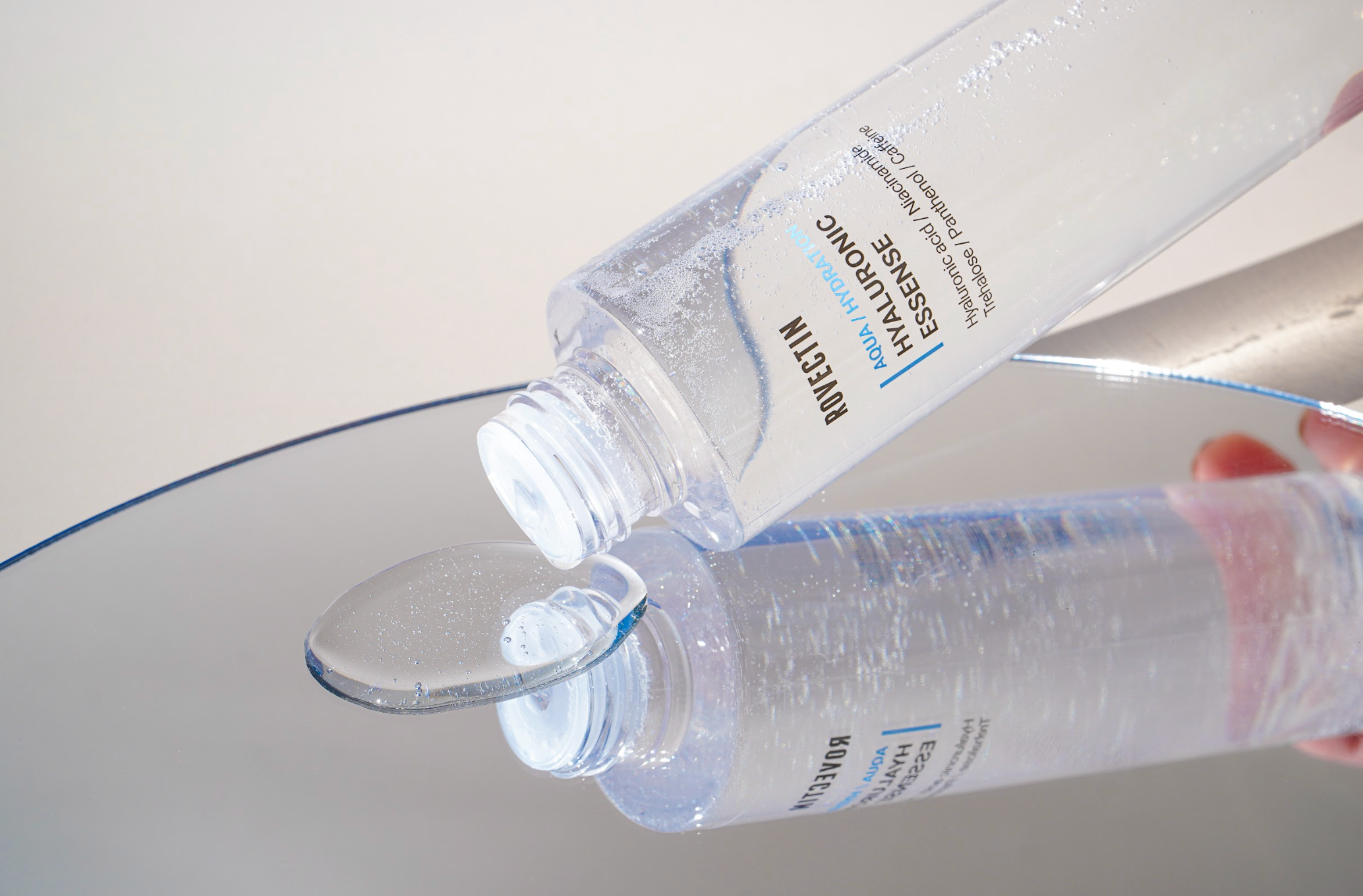 Embrace Summer with Radiant Skin: Discover Rovectin's Aqua Hydrating Line